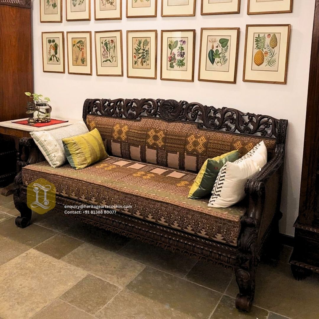 Mandira Padmapeetah Sofa Settee