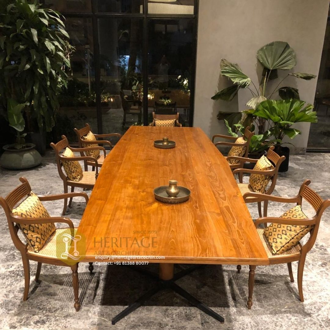 Sangama Sabha Mandapa Dining Set