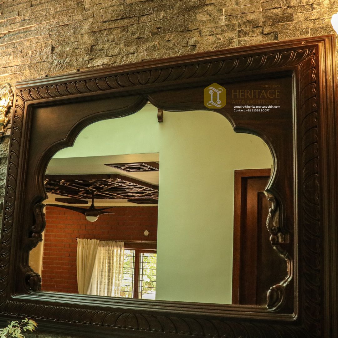 Manjadikkara Heritage Mirror