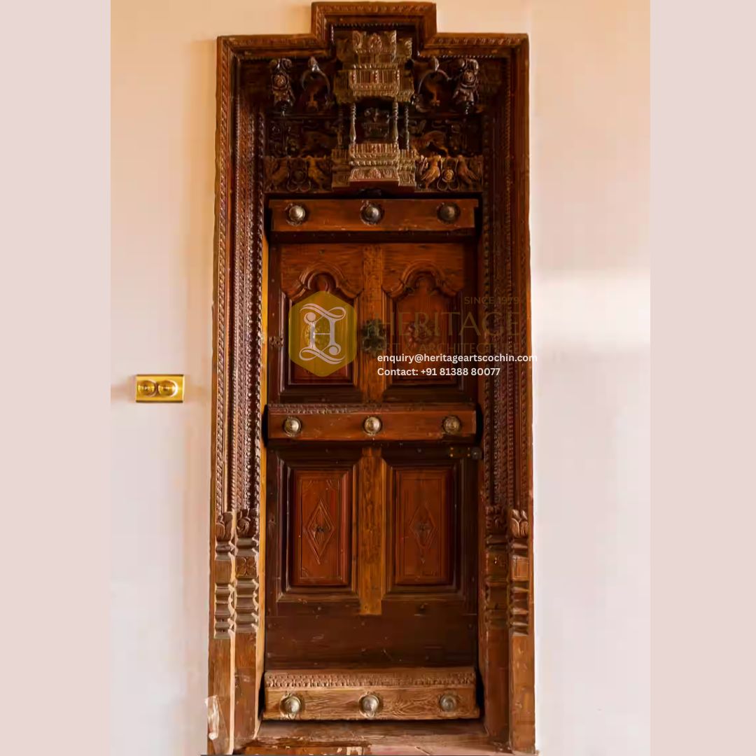 Pakṣa Aiśhwarya Door